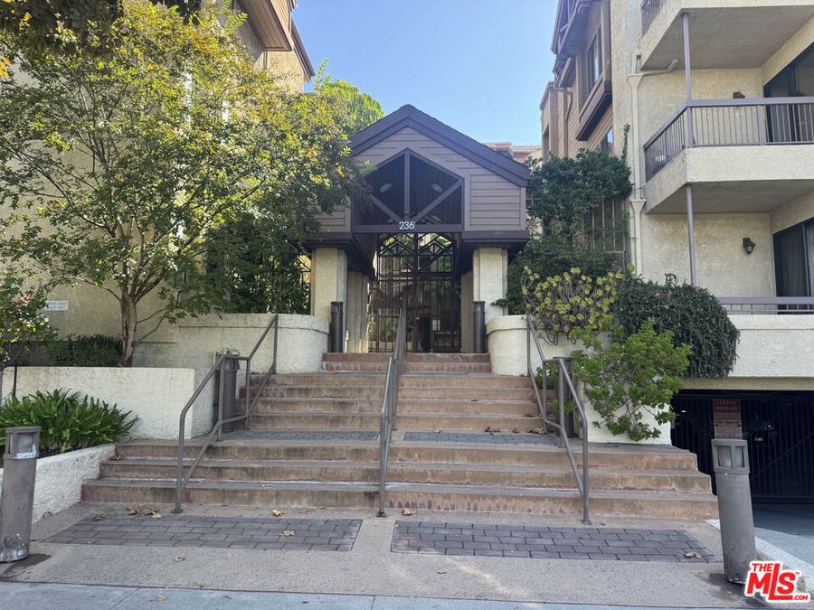 Property photo for 236 N Louise Street, #204, Glendale, CA
