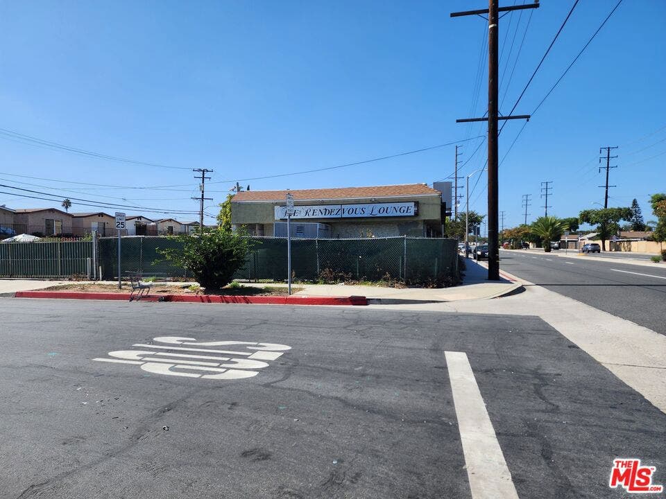 454 E Sepulveda Boulevard, Carson, CA 90745 454 E Sepulveda Boulevard, Carson, CA 90745