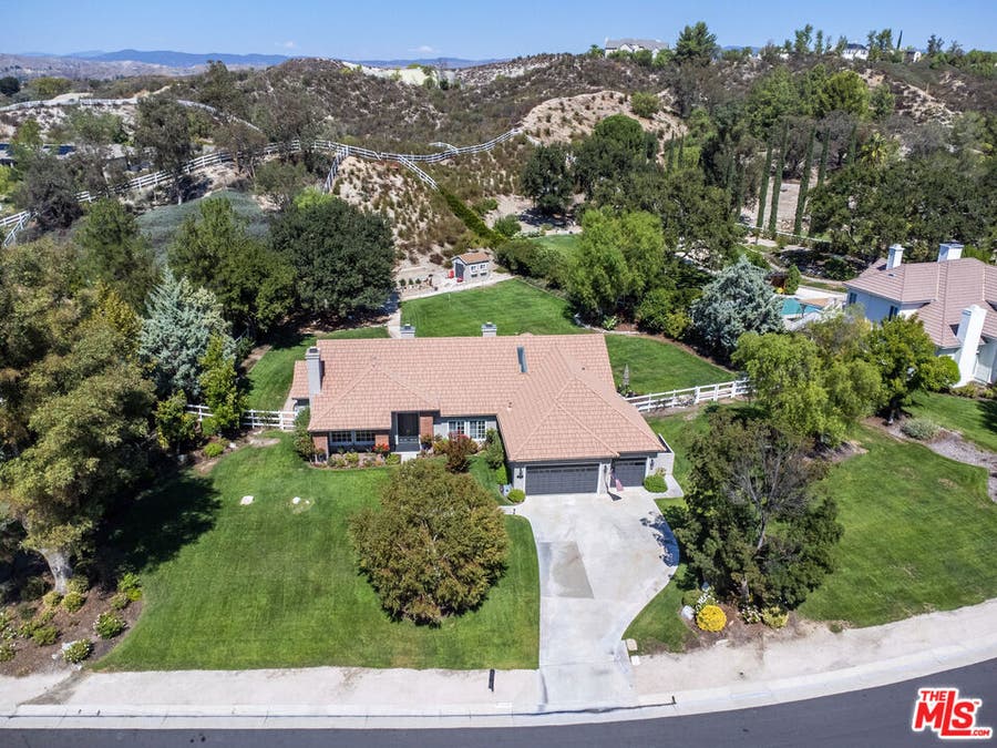 Property photo for 15555 Bronco Drive, Canyon Country, CA
