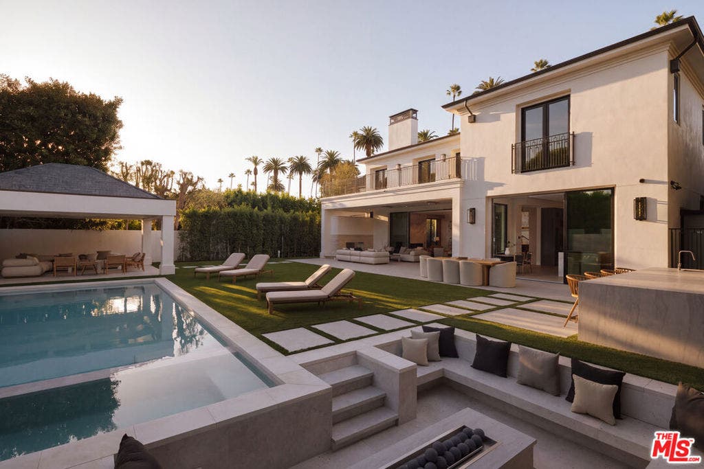 716 N Bedford Drive, Beverly Hills, CA 90210