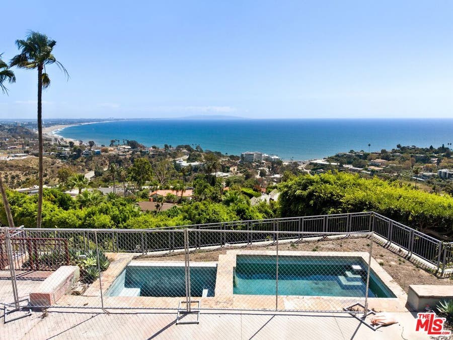 Property photo for 633 Resolano Drive, Pacific Palisades, CA