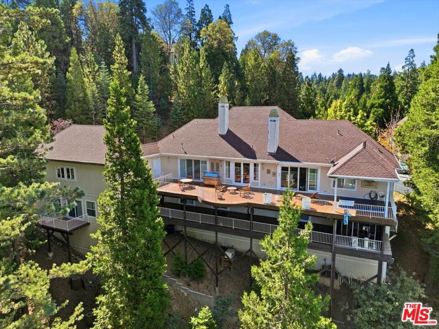 Property photo for 361 Redtail Hawk Lane, Lake Arrowhead, CA