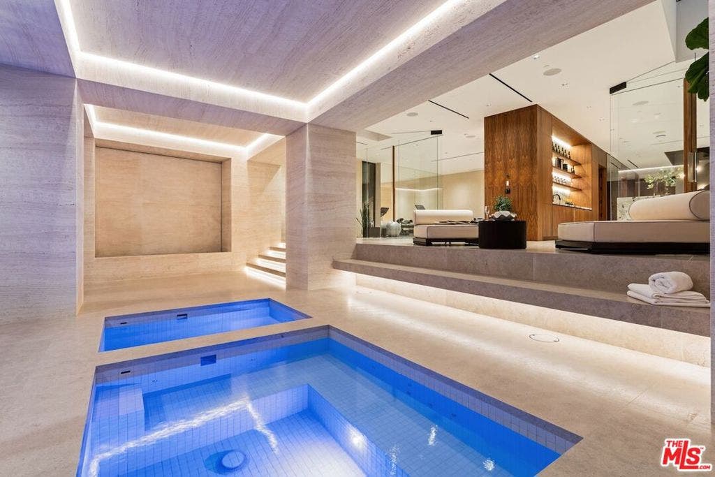 9056 St Ives Drive, Los Angeles, CA 90069