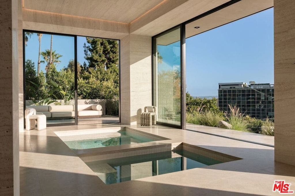 9056 St Ives Drive, Los Angeles, CA 90069