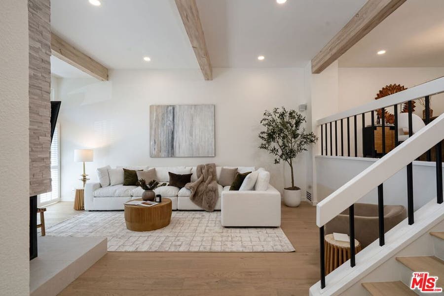 Property photo for 1535 Michael Lane, Pacific Palisades, CA