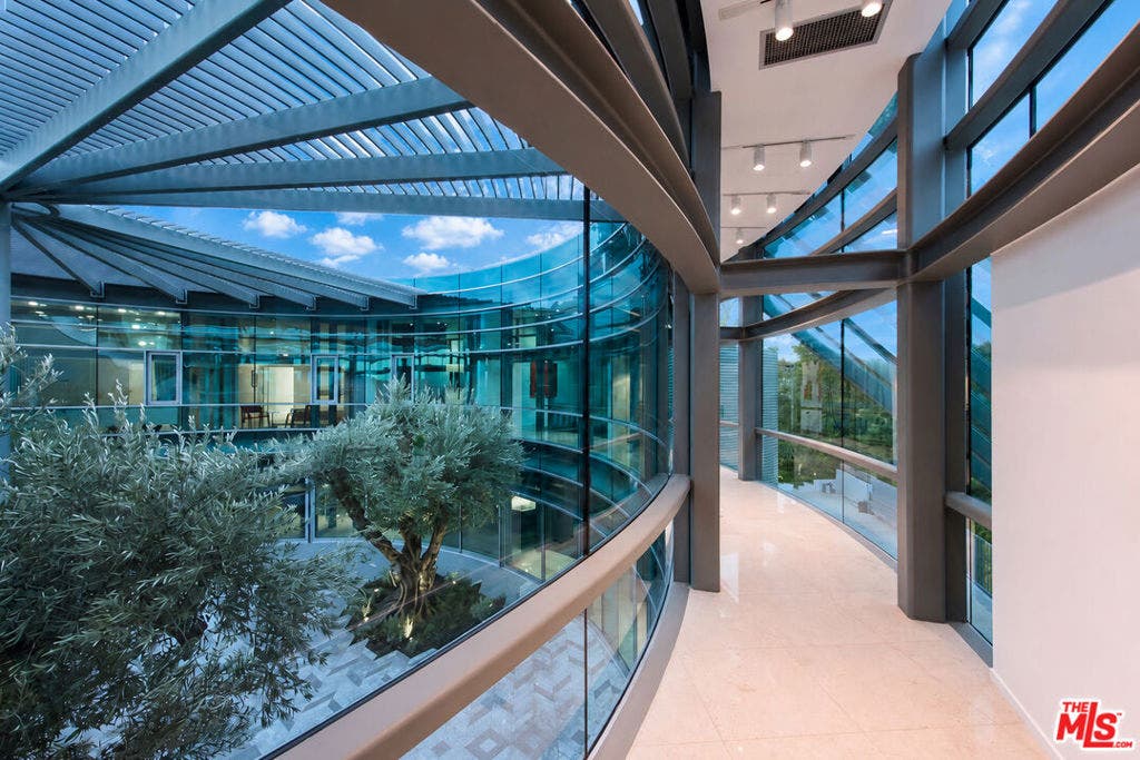 1169 Loma Linda Drive, Beverly Hills, CA 90210 1169 Loma Linda Drive, Beverly Hills, CA 90210