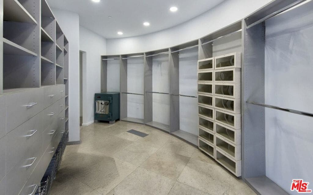 1169 Loma Linda Drive, Beverly Hills, CA 90210 1169 Loma Linda Drive, Beverly Hills, CA 90210
