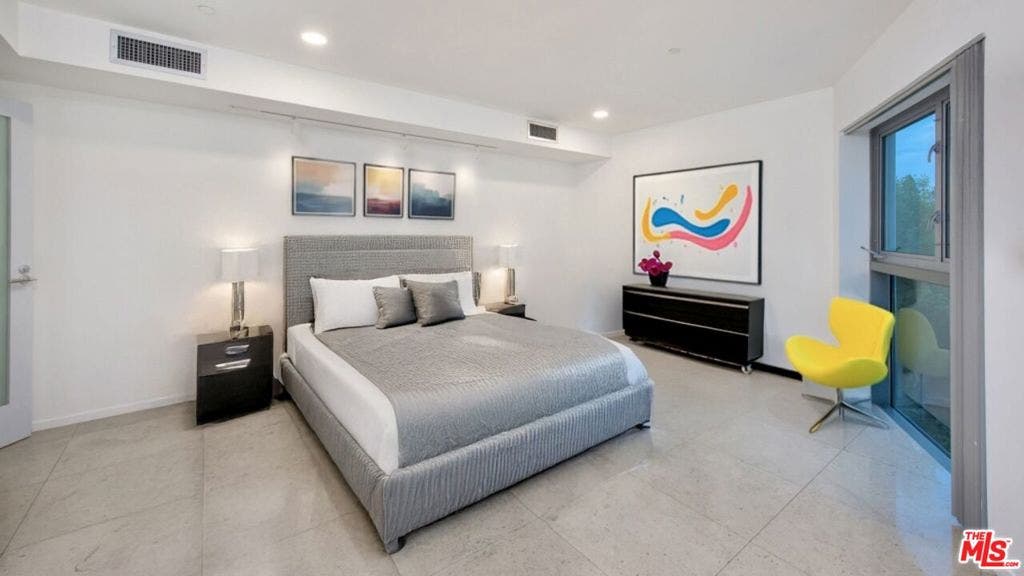 1169 Loma Linda Drive, Beverly Hills, CA 90210 1169 Loma Linda Drive, Beverly Hills, CA 90210