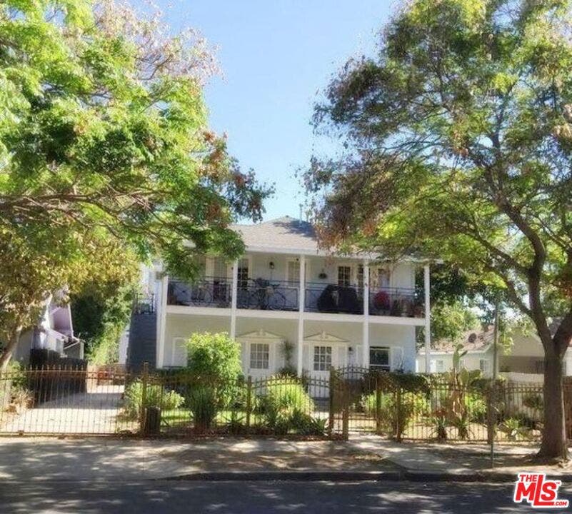 Property photo for 6640 Leland Way, Los Angeles, CA