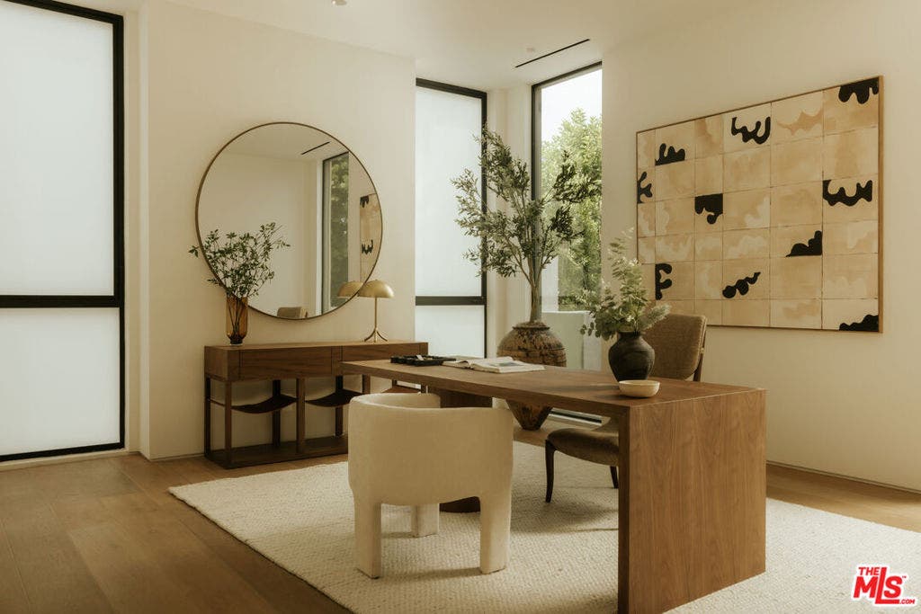 605 N Rexford Drive, Beverly Hills, CA 90210