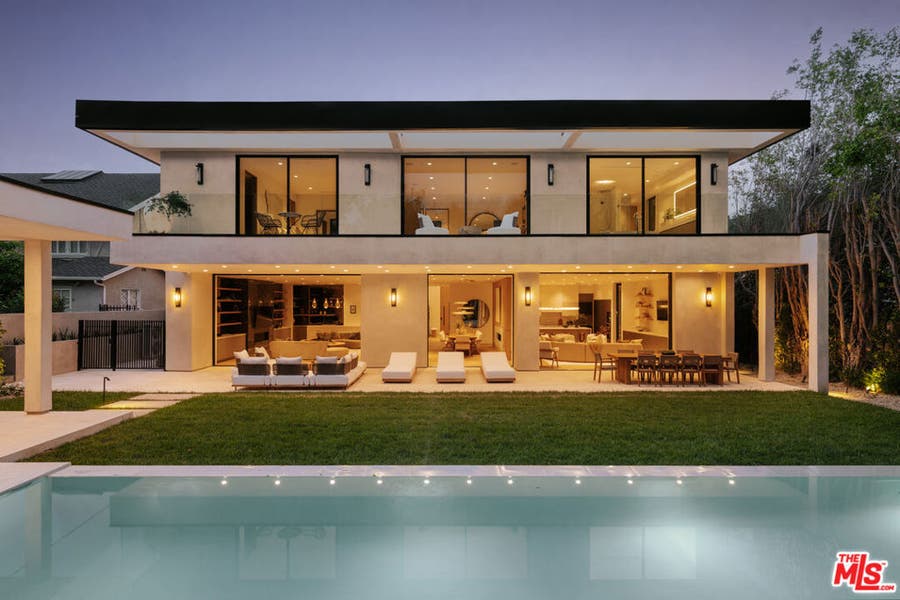 Property photo for 605 N Rexford Drive, Beverly Hills, CA