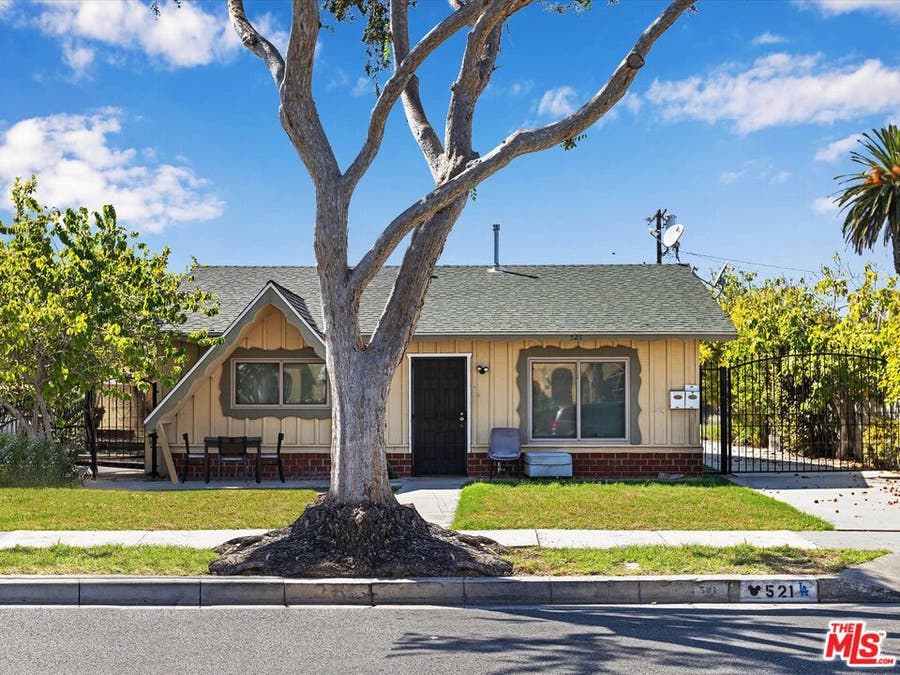 Property photo for 521 S Oak Street, Inglewood, CA