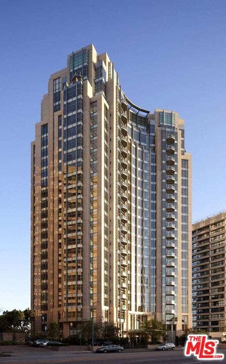 Property photo for 10776 Wilshire Boulevard, #403, Los Angeles, CA