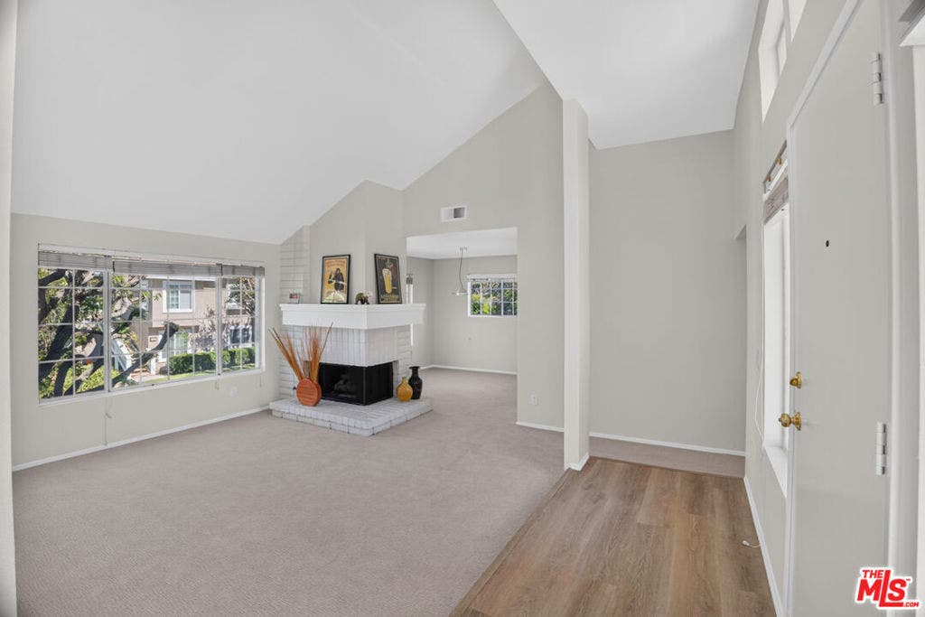 163 Greenfield, Irvine, CA 92614