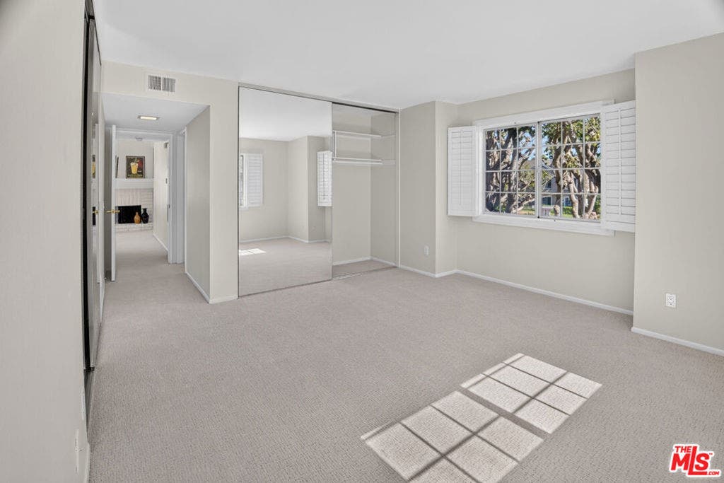 163 Greenfield, Irvine, CA 92614