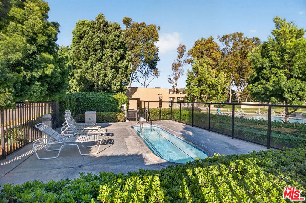 163 Greenfield, Irvine, CA 92614