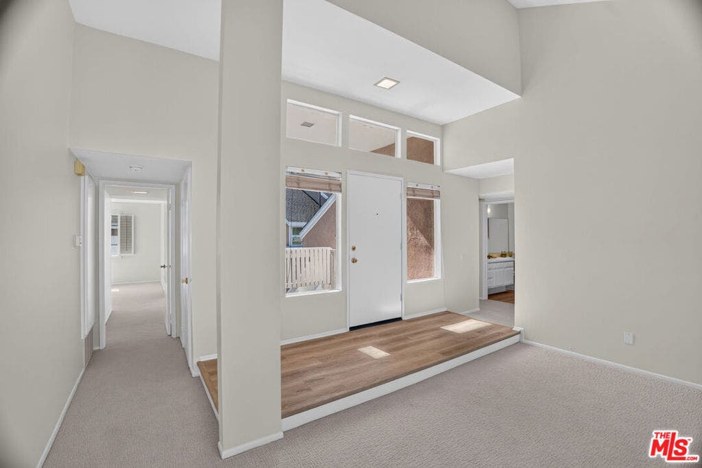 163 Greenfield, Irvine, CA 92614