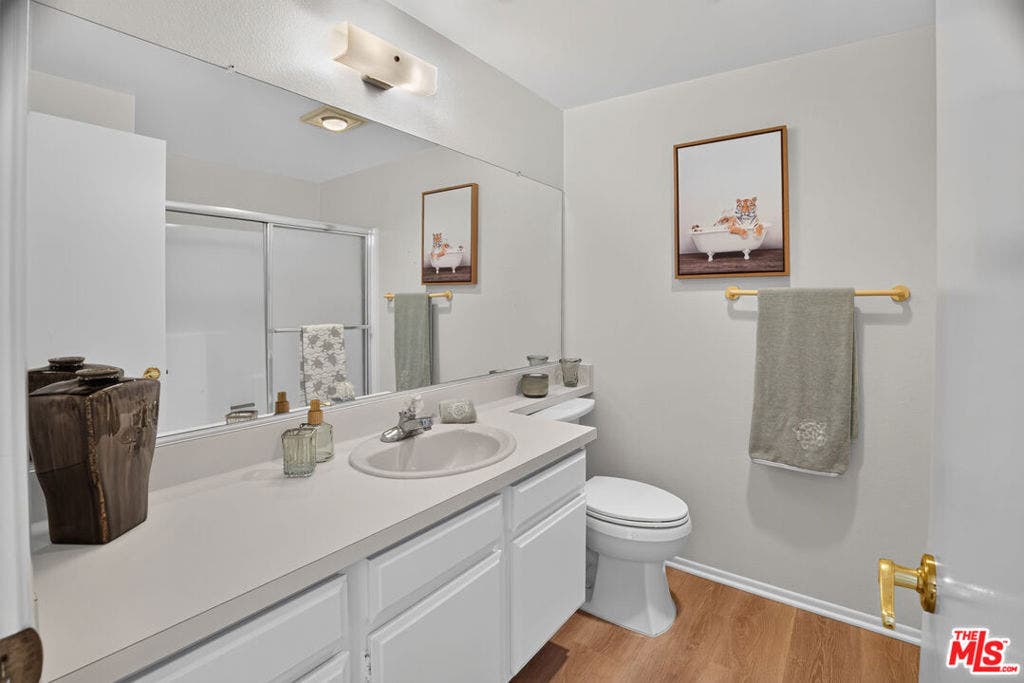 163 Greenfield, Irvine, CA 92614
