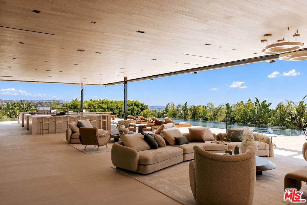 1210 Chickory Lane, Los Angeles, CA 90049