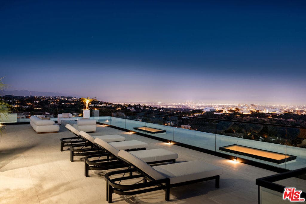 1210 Chickory Lane, Los Angeles, CA 90049