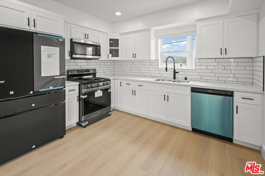 Property photo for 2700 Larga Drive, #3057 - 2, Los Angeles, CA