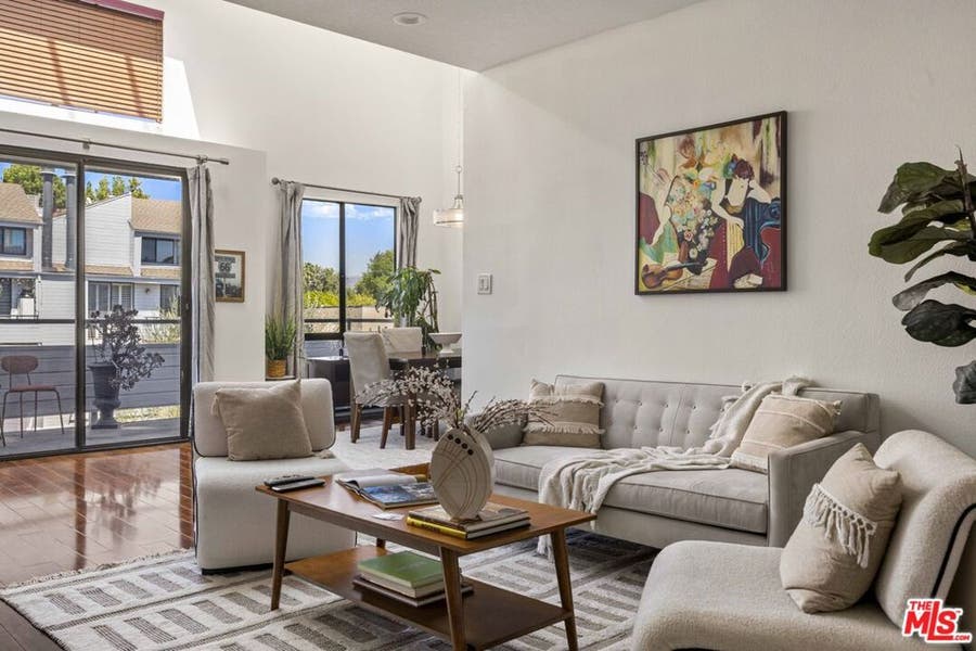 Property photo for 13331 Moorpark Street, #318, Sherman Oaks, CA