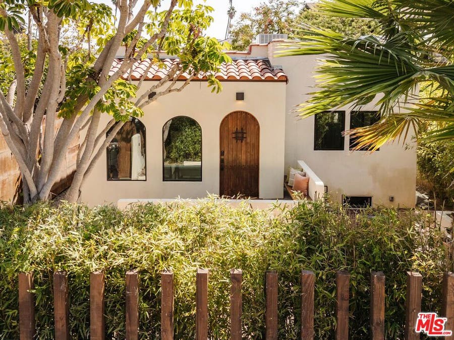 Property photo for 908 California Avenue, Venice, CA