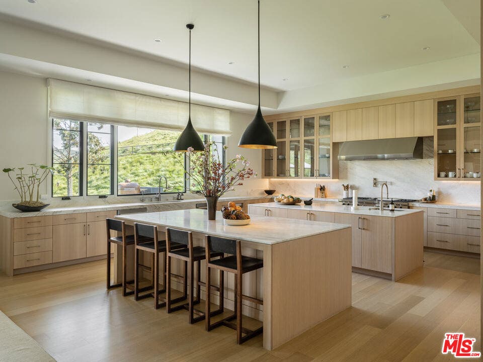 25211 Jim Bridger Road, Hidden Hills, CA 91302 25211 Jim Bridger Road, Hidden Hills, CA 91302