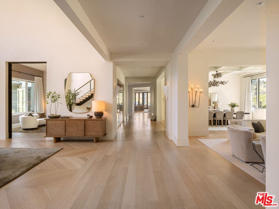25211 Jim Bridger Road, Hidden Hills, CA 91302 25211 Jim Bridger Road, Hidden Hills, CA 91302