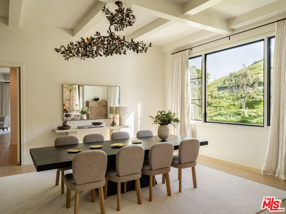 25211 Jim Bridger Road, Hidden Hills, CA 91302 25211 Jim Bridger Road, Hidden Hills, CA 91302