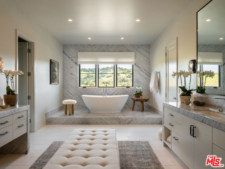 25211 Jim Bridger Road, Hidden Hills, CA 91302 25211 Jim Bridger Road, Hidden Hills, CA 91302