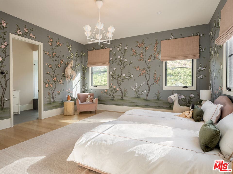 25211 Jim Bridger Road, Hidden Hills, CA 91302 25211 Jim Bridger Road, Hidden Hills, CA 91302
