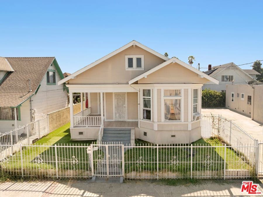 Property photo for 610 E 24th Street, Los Angeles, CA