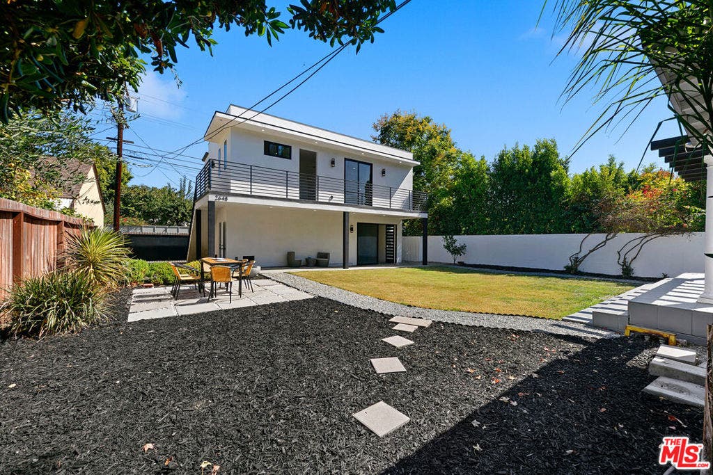 2646 Westwood Boulevard, Los Angeles, CA 90064 2646 Westwood Boulevard, Los Angeles, CA 90064