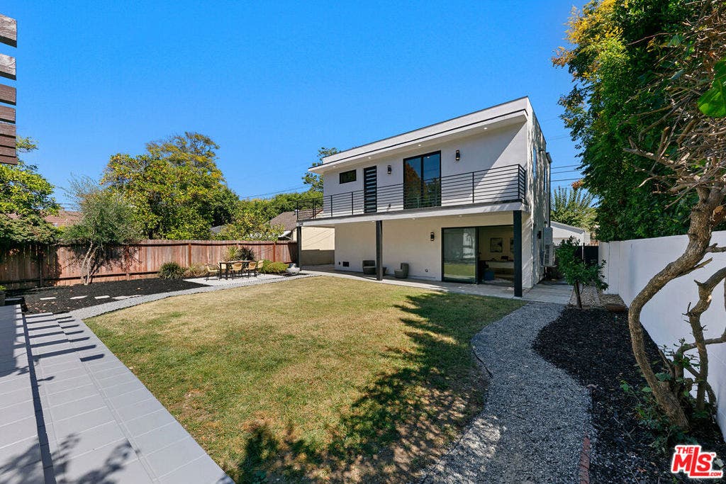 2646 Westwood Boulevard, Los Angeles, CA 90064 2646 Westwood Boulevard, Los Angeles, CA 90064