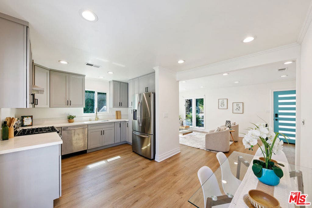 2646 Westwood Boulevard, Los Angeles, CA 90064 2646 Westwood Boulevard, Los Angeles, CA 90064