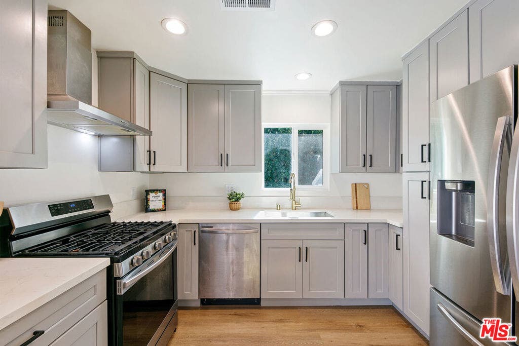 2646 Westwood Boulevard, Los Angeles, CA 90064 2646 Westwood Boulevard, Los Angeles, CA 90064