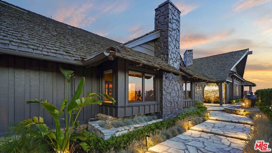 Property photo for 1326 Beverly Estates Drive, Beverly Hills, CA