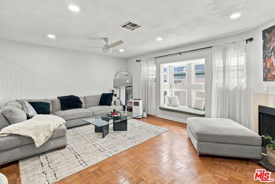 Property photo for 532 Venice Way, #4, Inglewood, CA