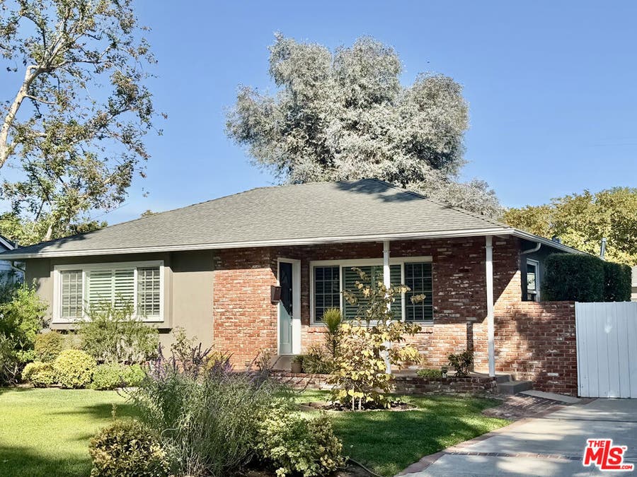 Property photo for 4942 Stern Avenue, Sherman Oaks, CA