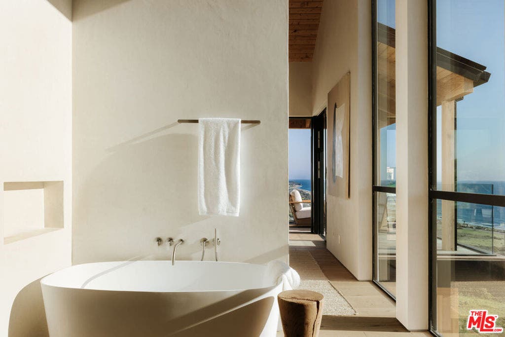 5941 Trancas Canyon Road, Malibu, CA 90265
