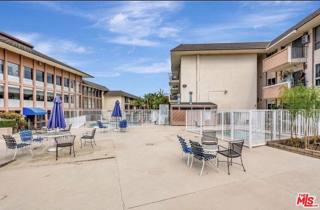 5585 E Pacific Coast Highway, #251, Long Beach, CA 90804 5585 E Pacific Coast Highway, #251, Long Beach, CA 90804
