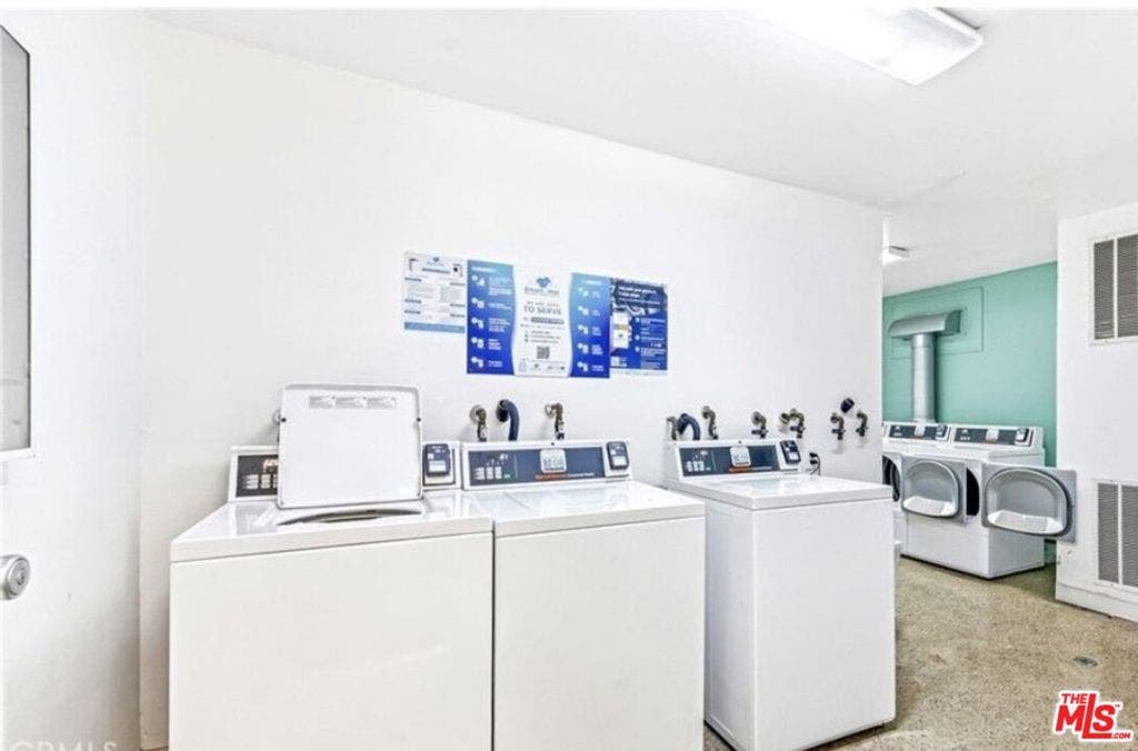 5585 E Pacific Coast Highway, #251, Long Beach, CA 90804 5585 E Pacific Coast Highway, #251, Long Beach, CA 90804