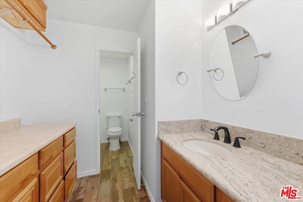 5585 E Pacific Coast Highway, #251, Long Beach, CA 90804 5585 E Pacific Coast Highway, #251, Long Beach, CA 90804