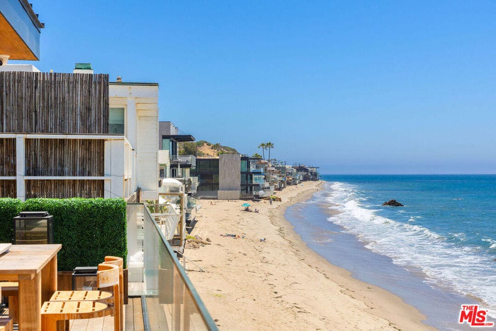 24818 Malibu Road, Malibu, CA 90265 24818 Malibu Road, Malibu, CA 90265