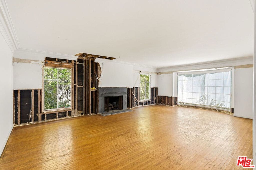 1000 N Alpine Drive, Beverly Hills, CA 90210