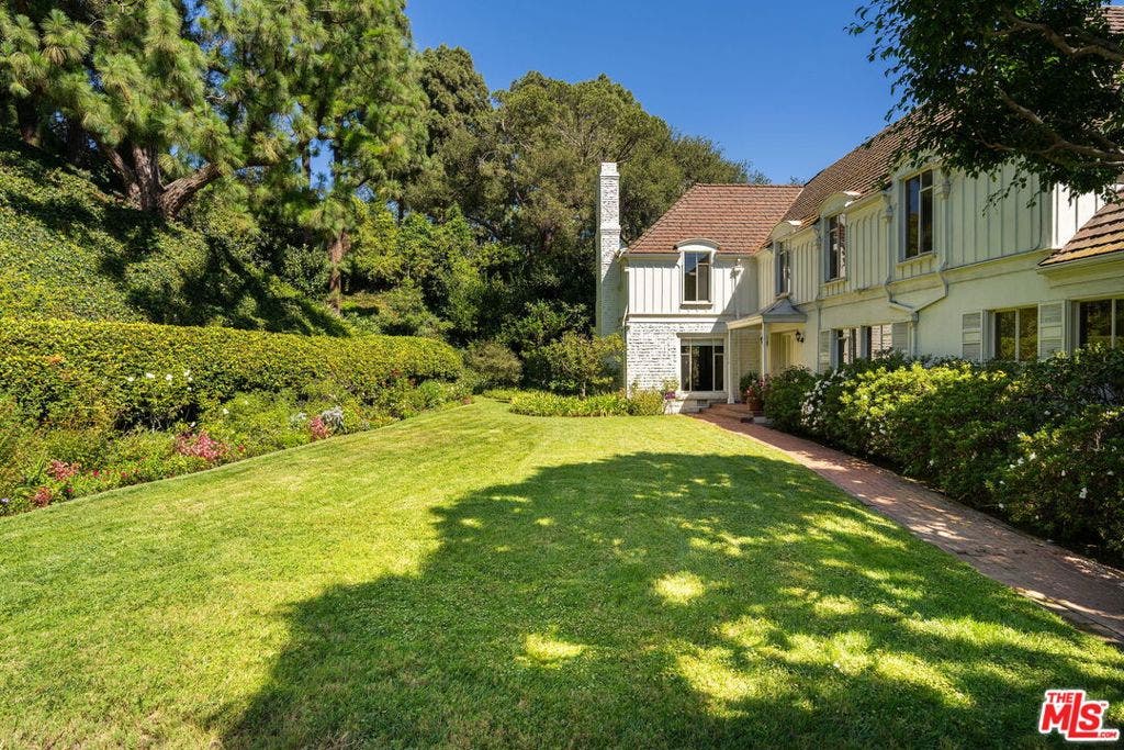 1000 N Alpine Drive, Beverly Hills, CA 90210