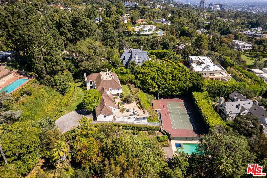 1000 N Alpine Drive, Beverly Hills, CA 90210