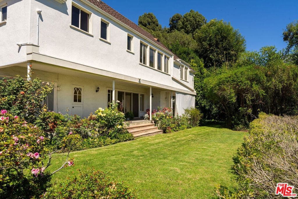 1000 N Alpine Drive, Beverly Hills, CA 90210