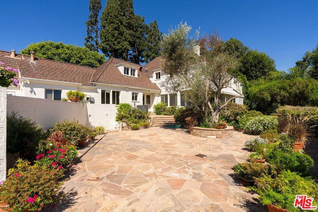 1000 N Alpine Drive, Beverly Hills, CA 90210